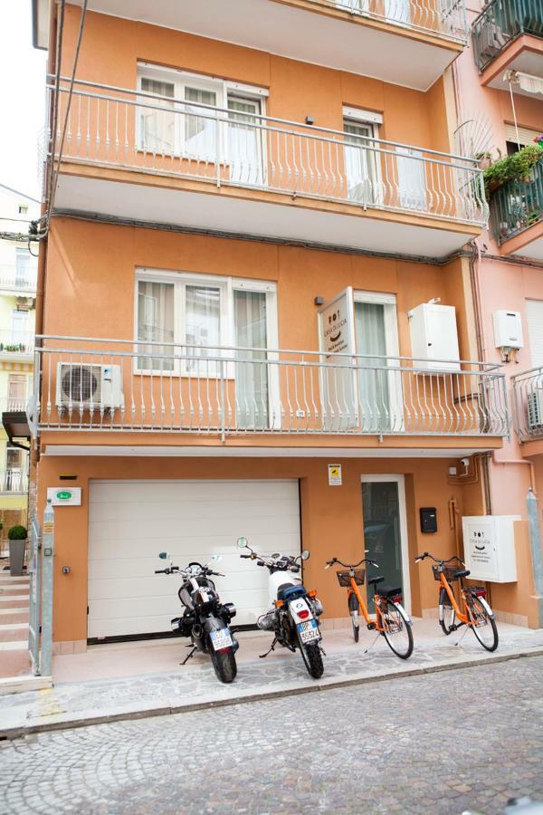 Residence Torino Кьоджа Экстерьер фото