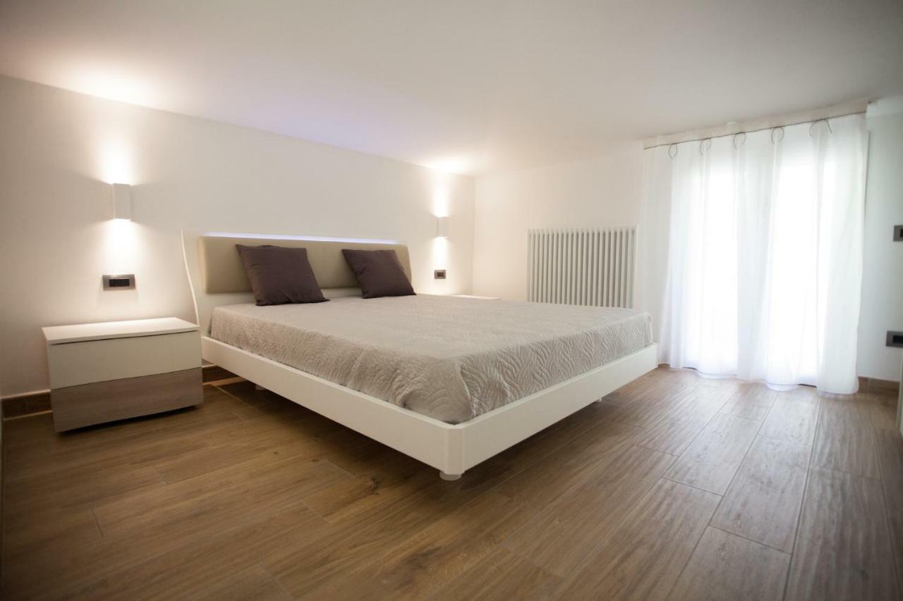 Residence Torino Кьоджа Экстерьер фото